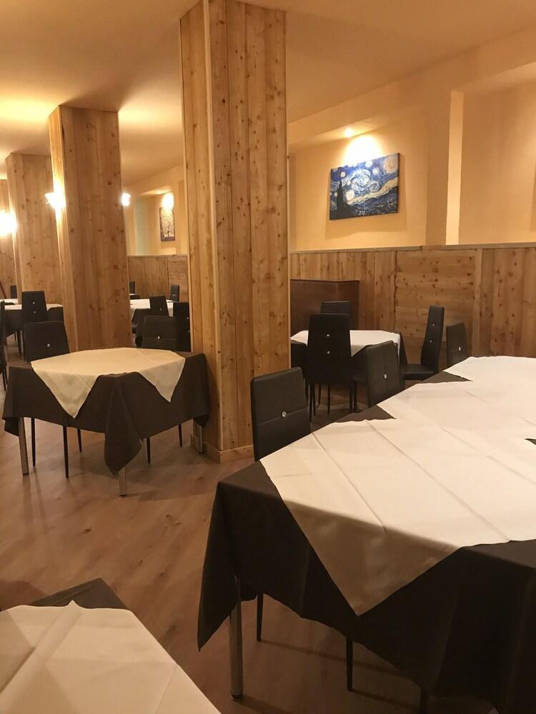 Hotel La Terrazza Oulx Eksteriør bilde